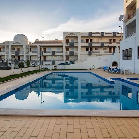 Central Apartment - Pool And Sea View & Albufeira Center Exteriér fotografie