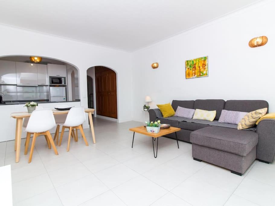 Central Apartment - Pool And Sea View & Albufeira Center Exteriér fotografie