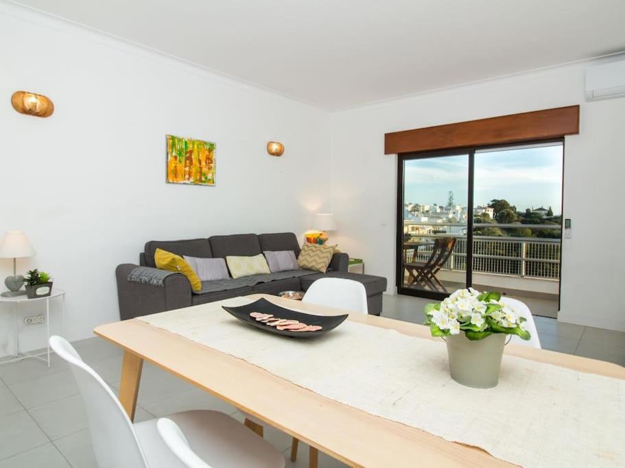 Central Apartment - Pool And Sea View & Albufeira Center Exteriér fotografie